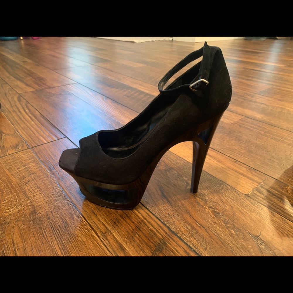 Black heels